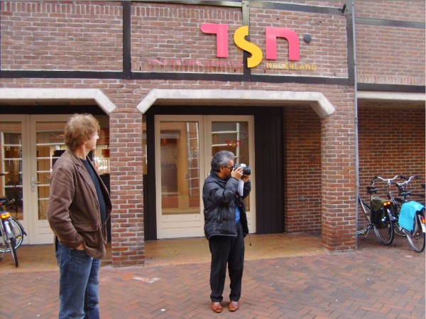 TSN-03-11-2010-b1